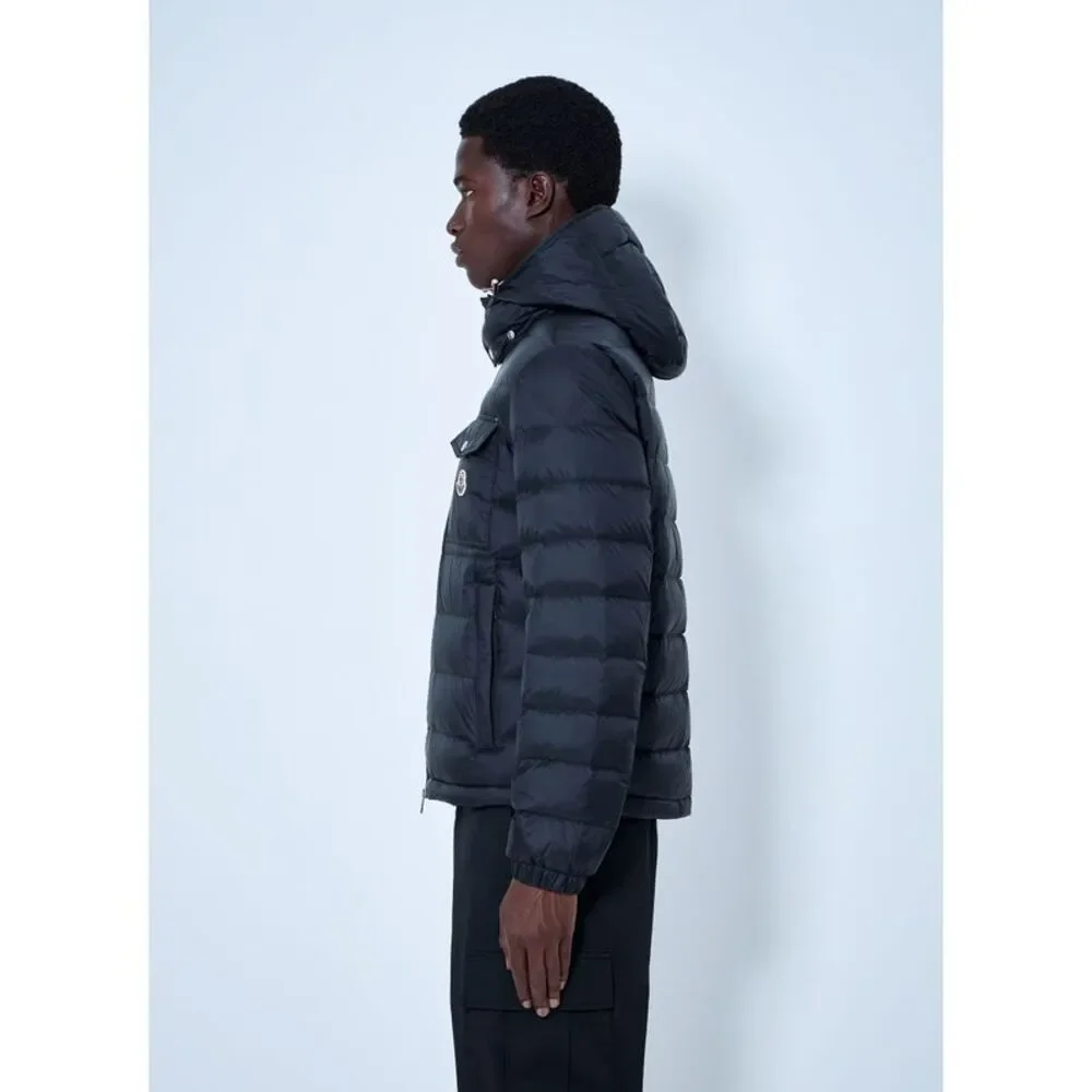 Moncler Men Verith Hooded Short Down Jacket